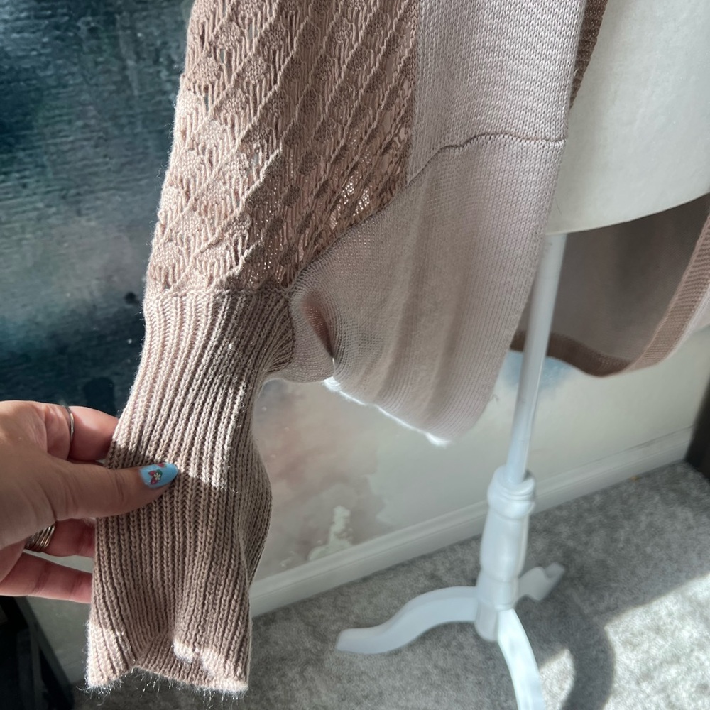 Davi & Dani | Neutral Batwing lightweight cardigan - Picture 3 of 7